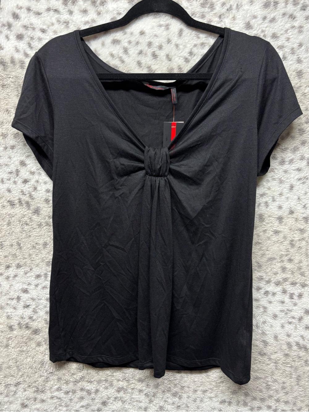 Y2K SOFIA VERGARA DRAPE FRONT TEE